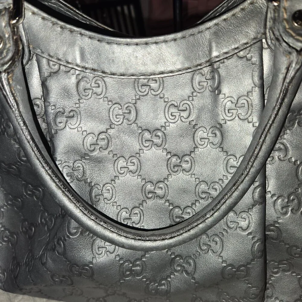 Gucci Sukey Handbag - Picture 6 of 10